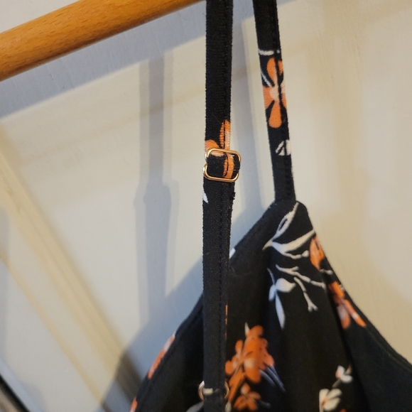 ✨️3 for$15✨️ Kismet floral high low strap dress- Size medium - Picture 8 of 10